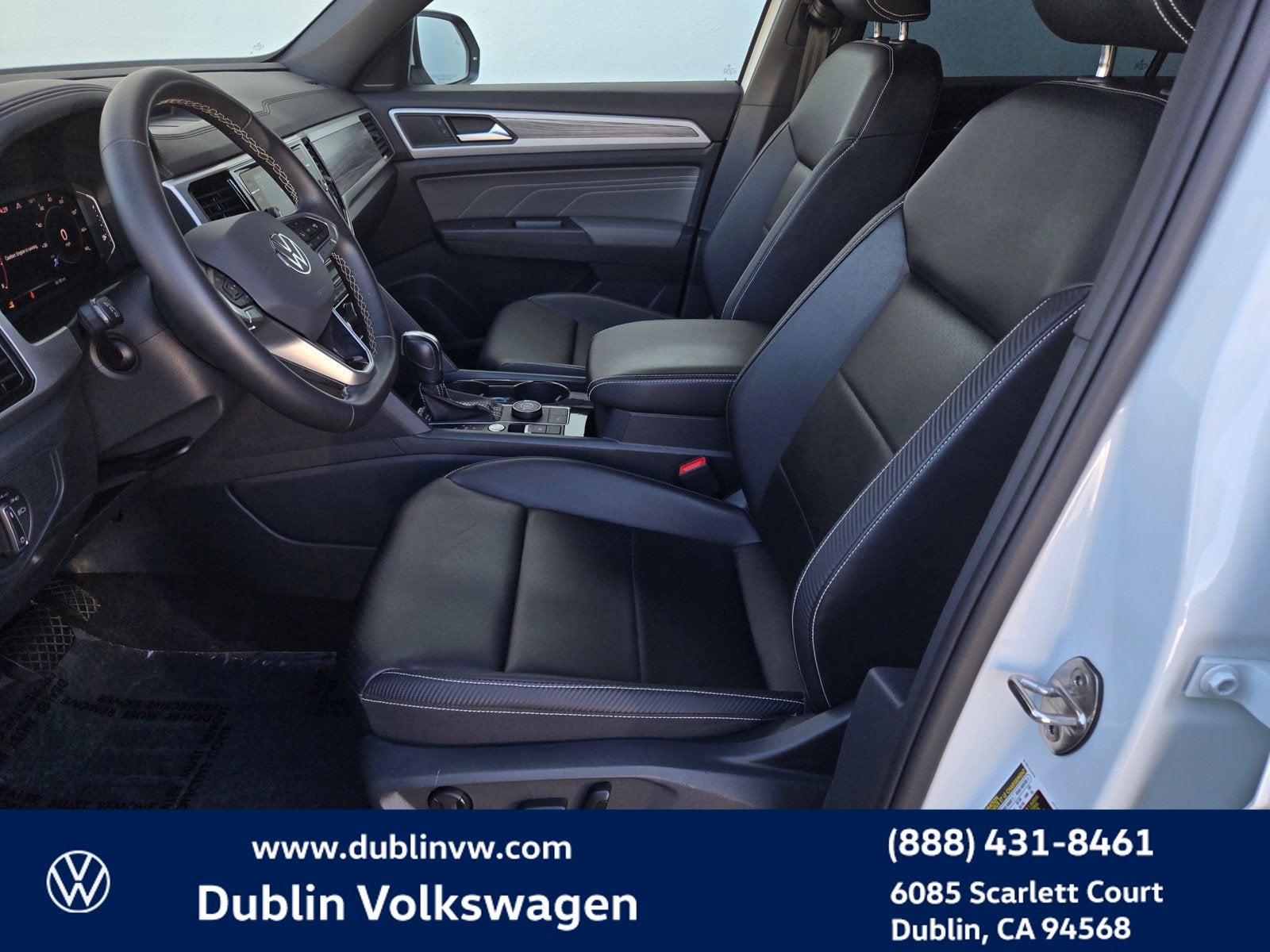 2023 Volkswagen Atlas Cross Sport 2.0T SE w/Technology