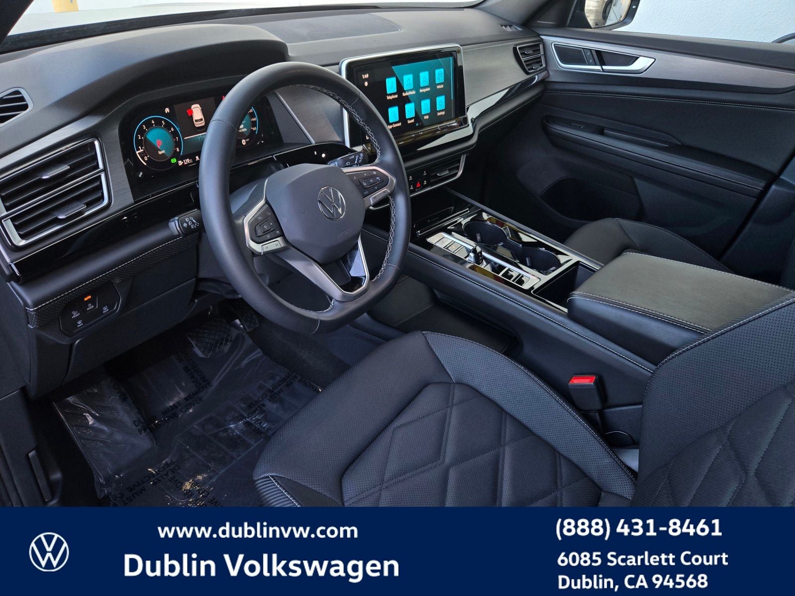 2024 Volkswagen Atlas Cross Sport 2.0T SE w/Technology