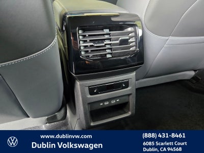 2023 Volkswagen ID.4 Pro S Plus