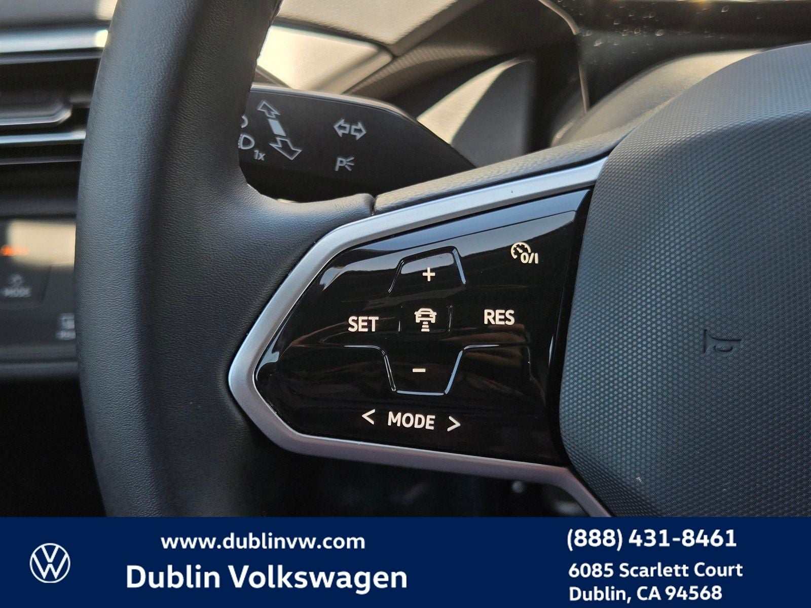 2023 Volkswagen ID.4 Pro S Plus