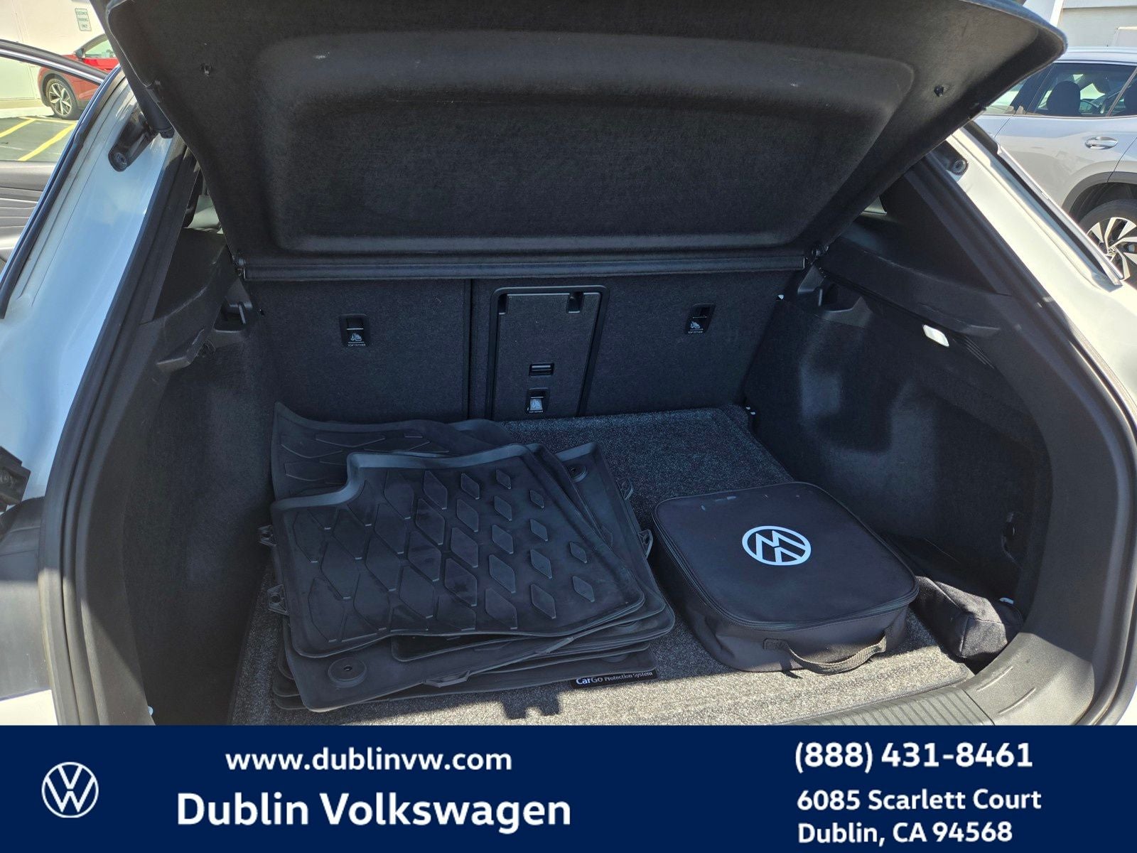 2023 Volkswagen ID.4 Pro S Plus