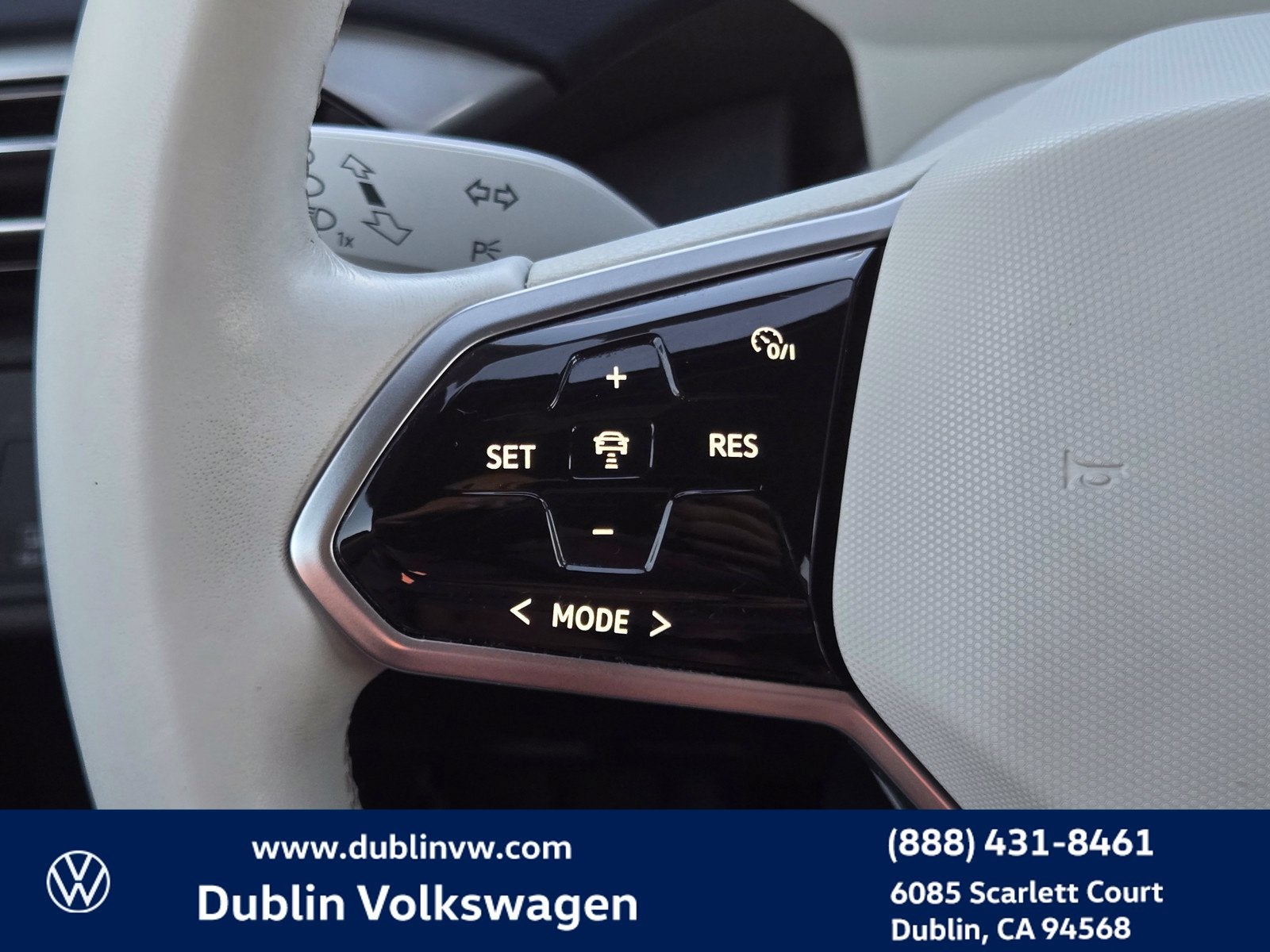 2023 Volkswagen ID.4 Pro S Plus