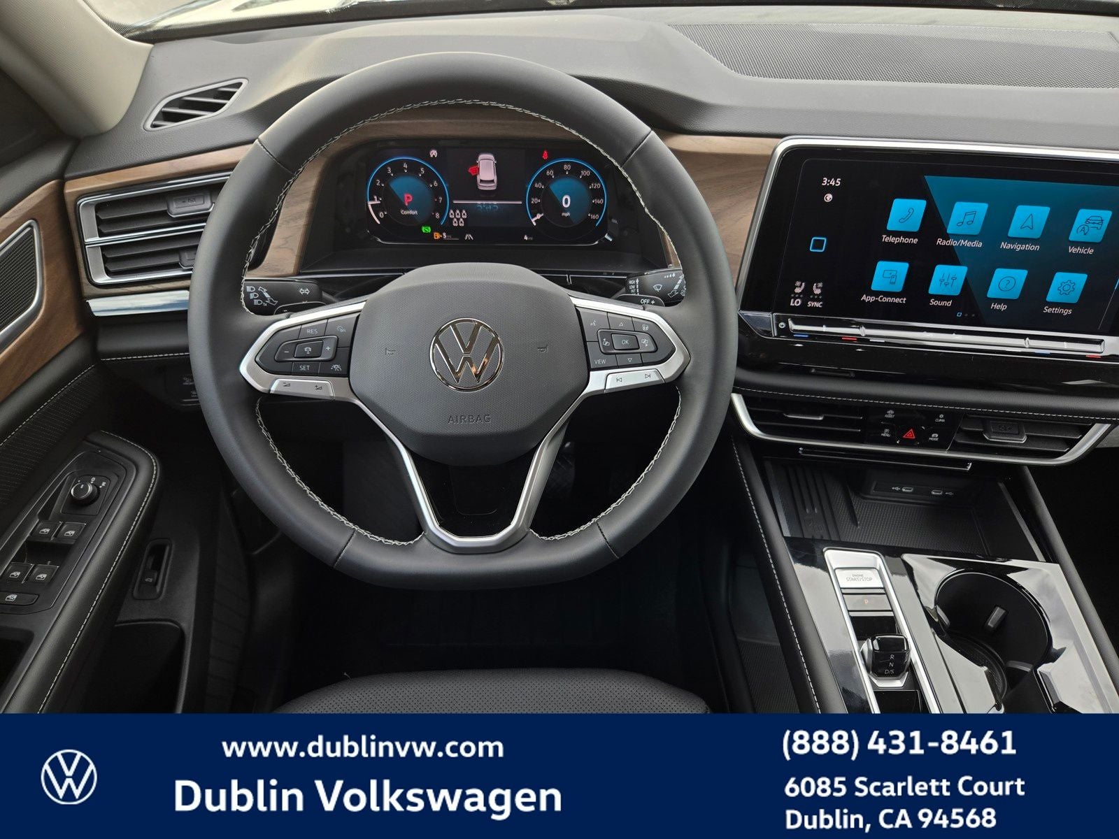 2026 Volkswagen Atlas 2.0T SE w/Technology