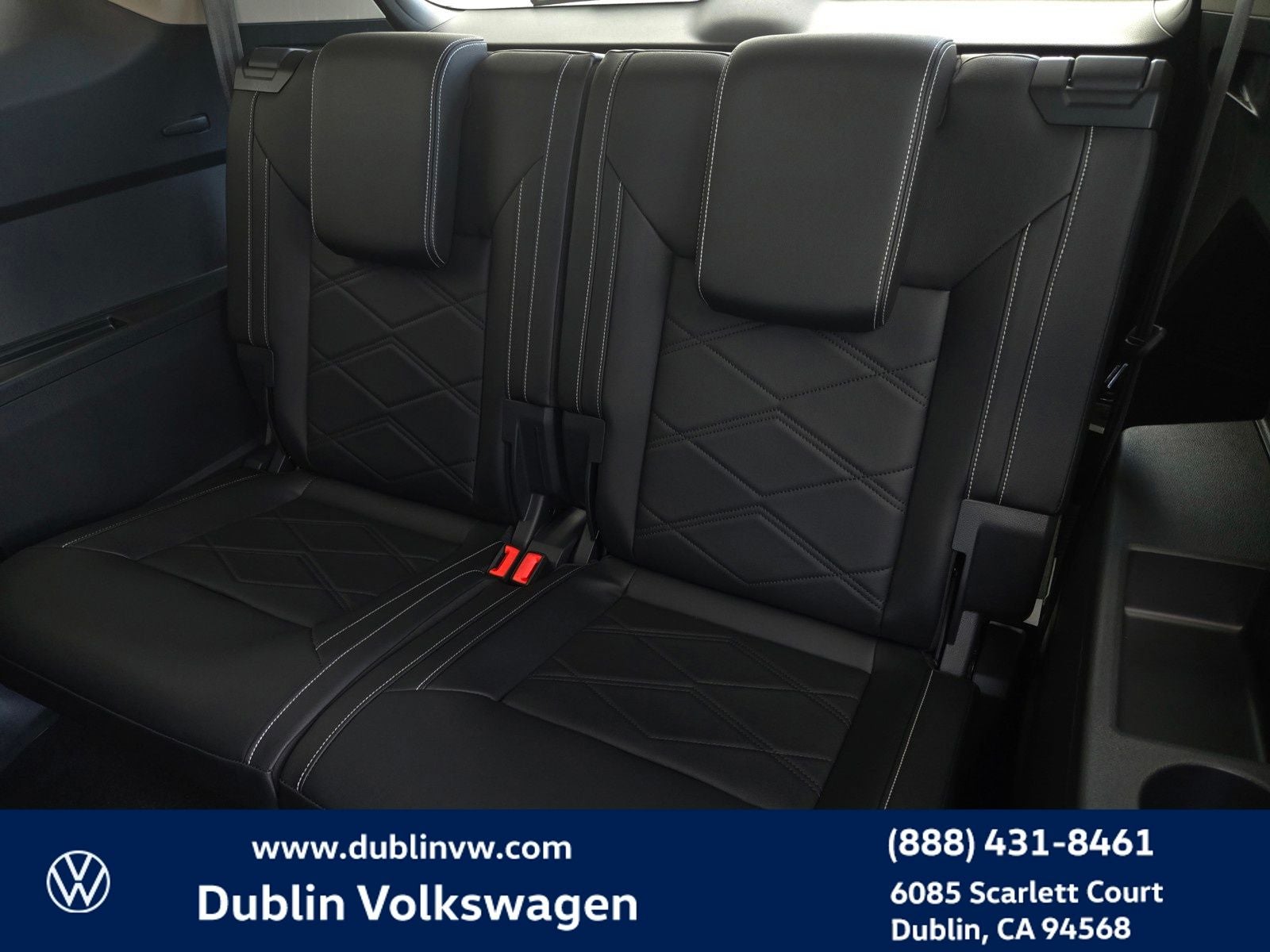 2026 Volkswagen Atlas SE w/Technology