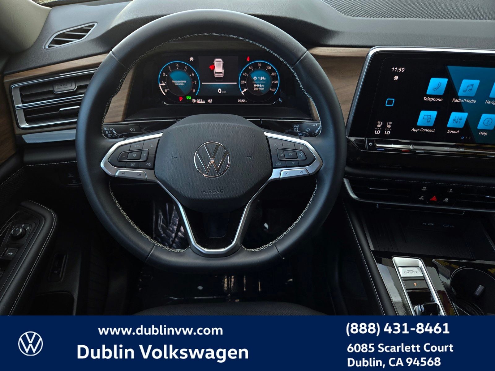 2026 Volkswagen Atlas SE w/Technology