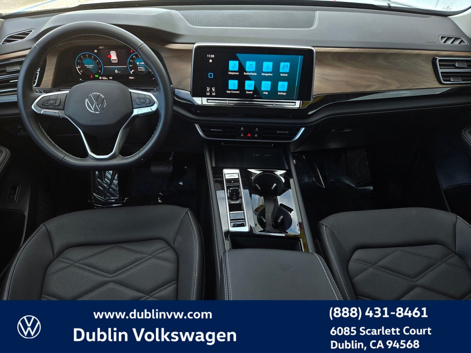 2026 Volkswagen Atlas SE w/Technology