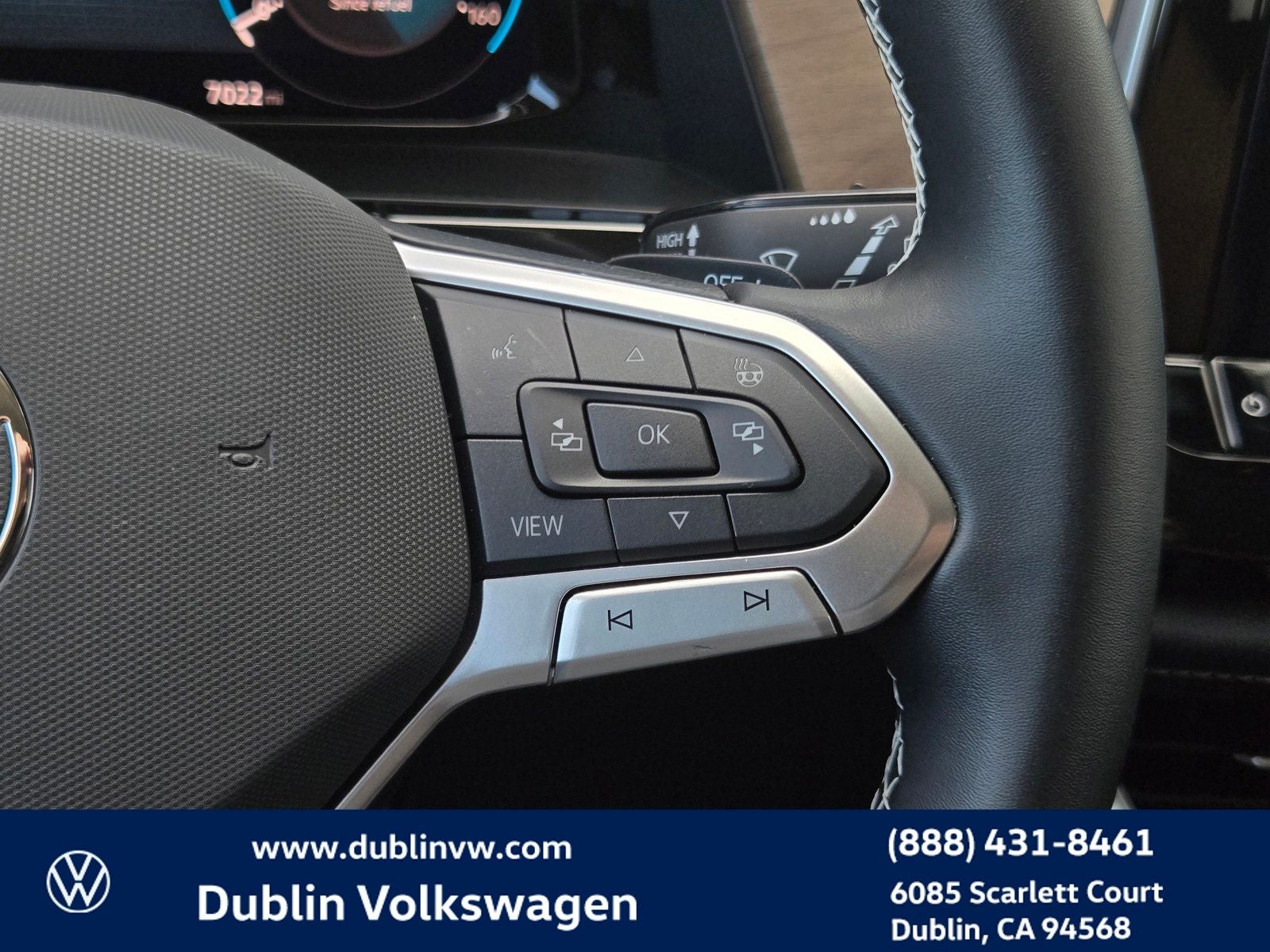 2026 Volkswagen Atlas SE w/Technology