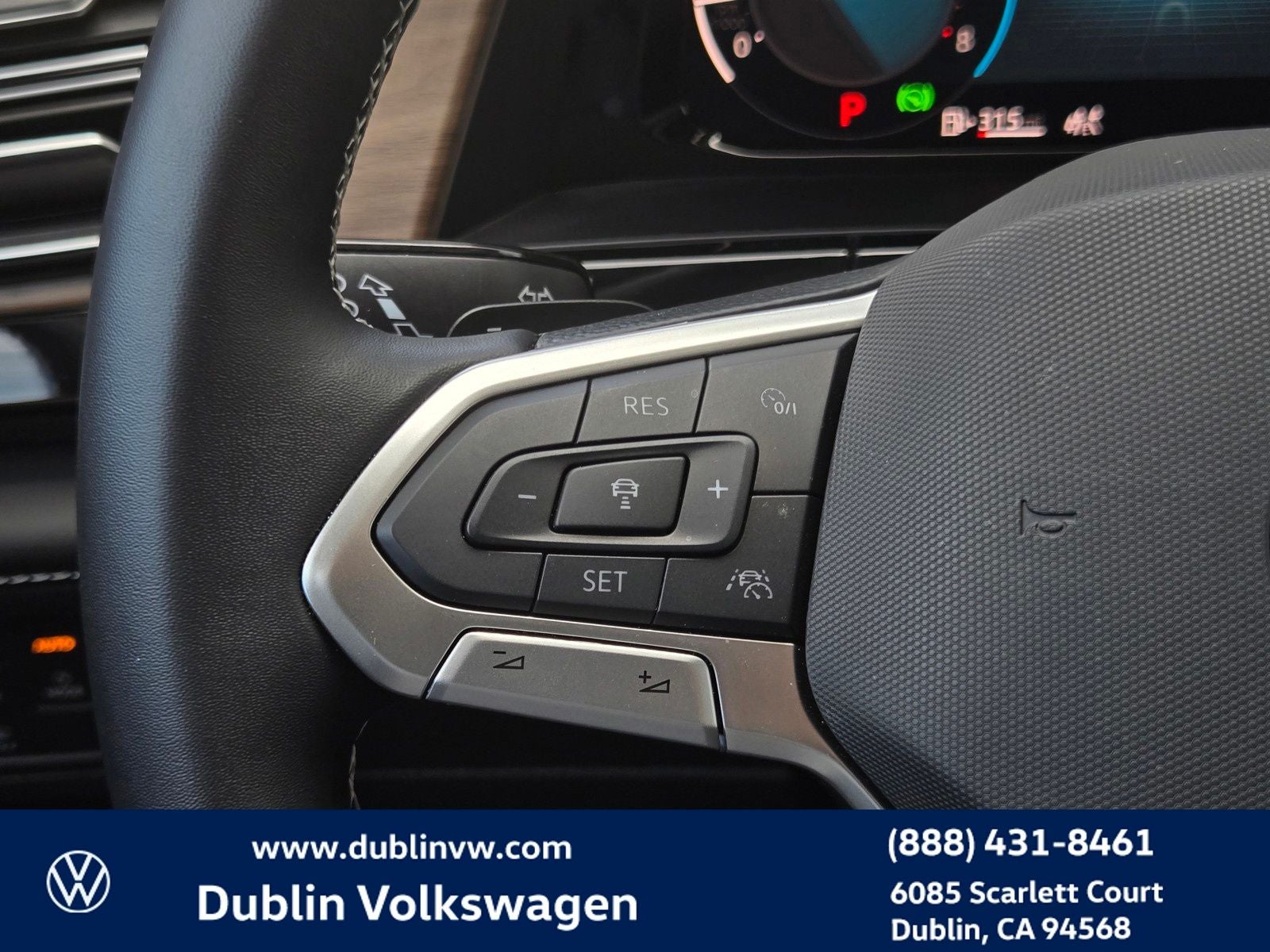 2026 Volkswagen Atlas SE w/Technology