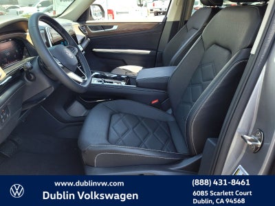 2024 Volkswagen Atlas 2.0T SE w/Technology