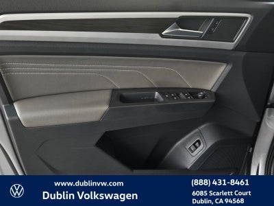 2022 Volkswagen Atlas 3.6L V6 SE w/Technology