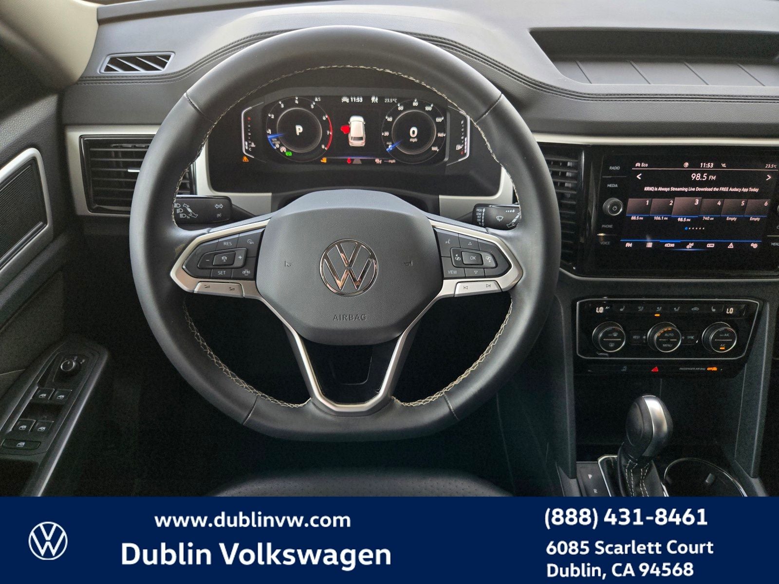 2022 Volkswagen Atlas 3.6L V6 SE w/Technology