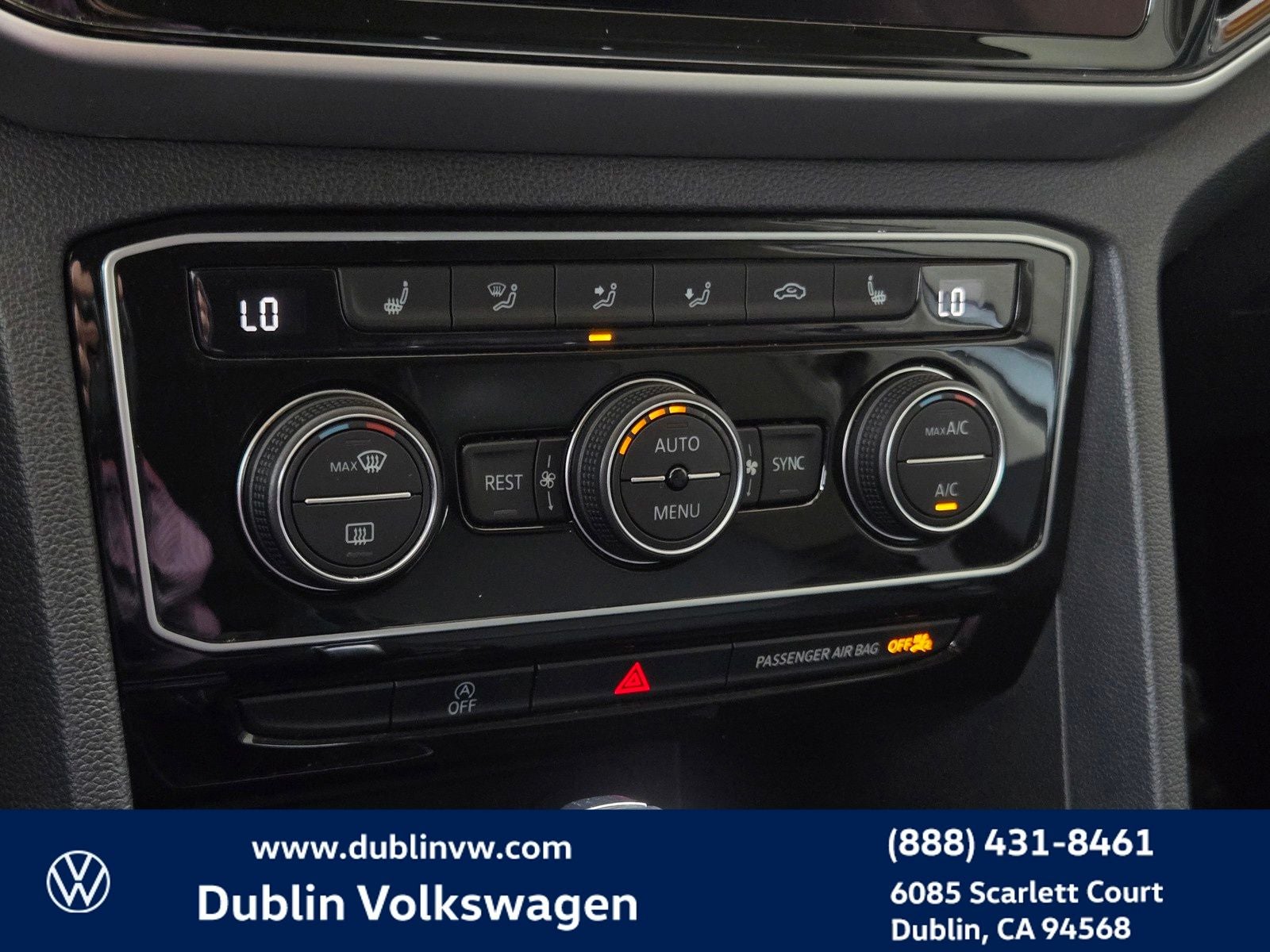 2022 Volkswagen Atlas 3.6L V6 SE w/Technology