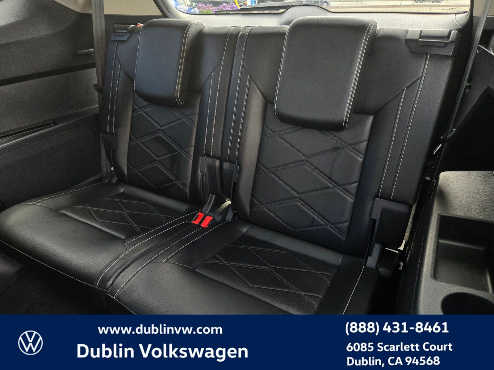 2024 Volkswagen Atlas 2.0T SE w/Technology