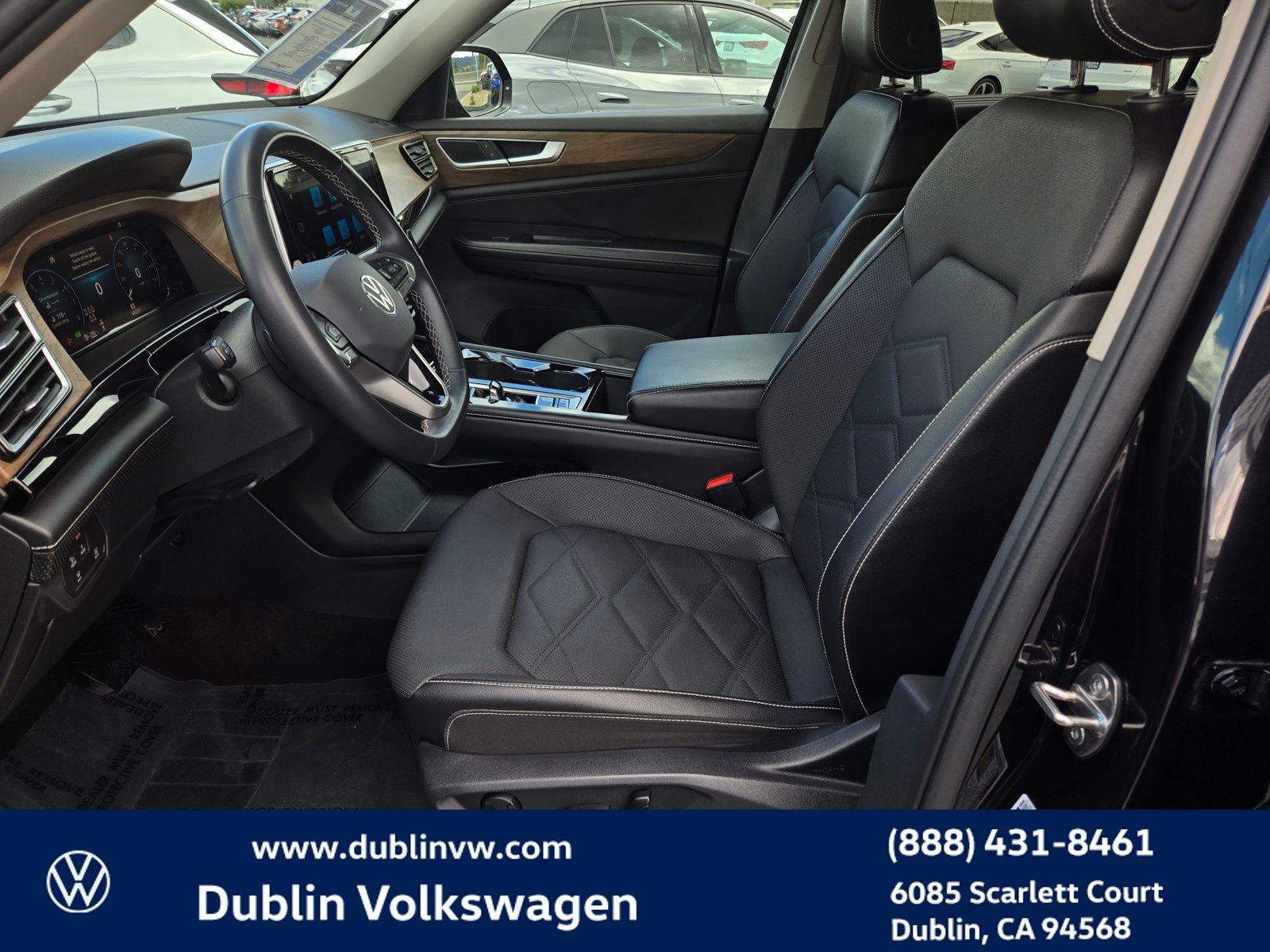 2024 Volkswagen Atlas 2.0T SE w/Technology