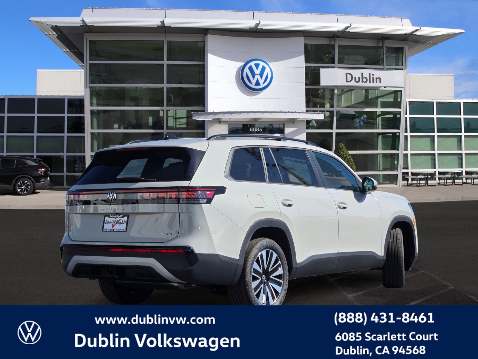 2027 Volkswagen Atlas SE w/Technology