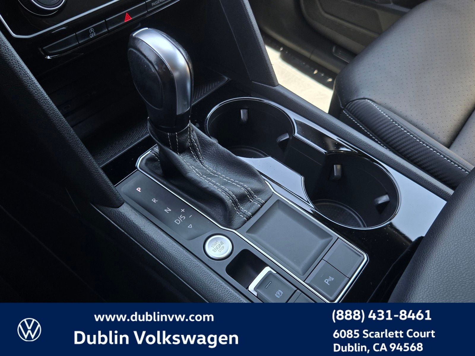 2023 Volkswagen Atlas Cross Sport 3.6L V6 SE w/Technology