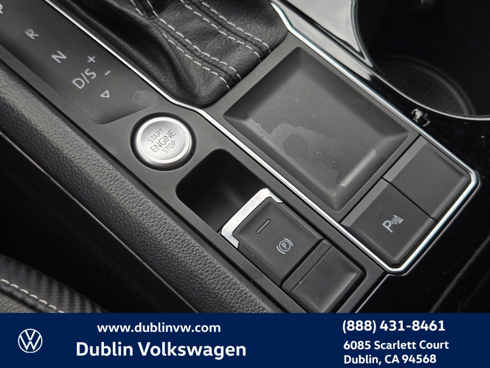 2023 Volkswagen Atlas Cross Sport 3.6L V6 SE w/Technology
