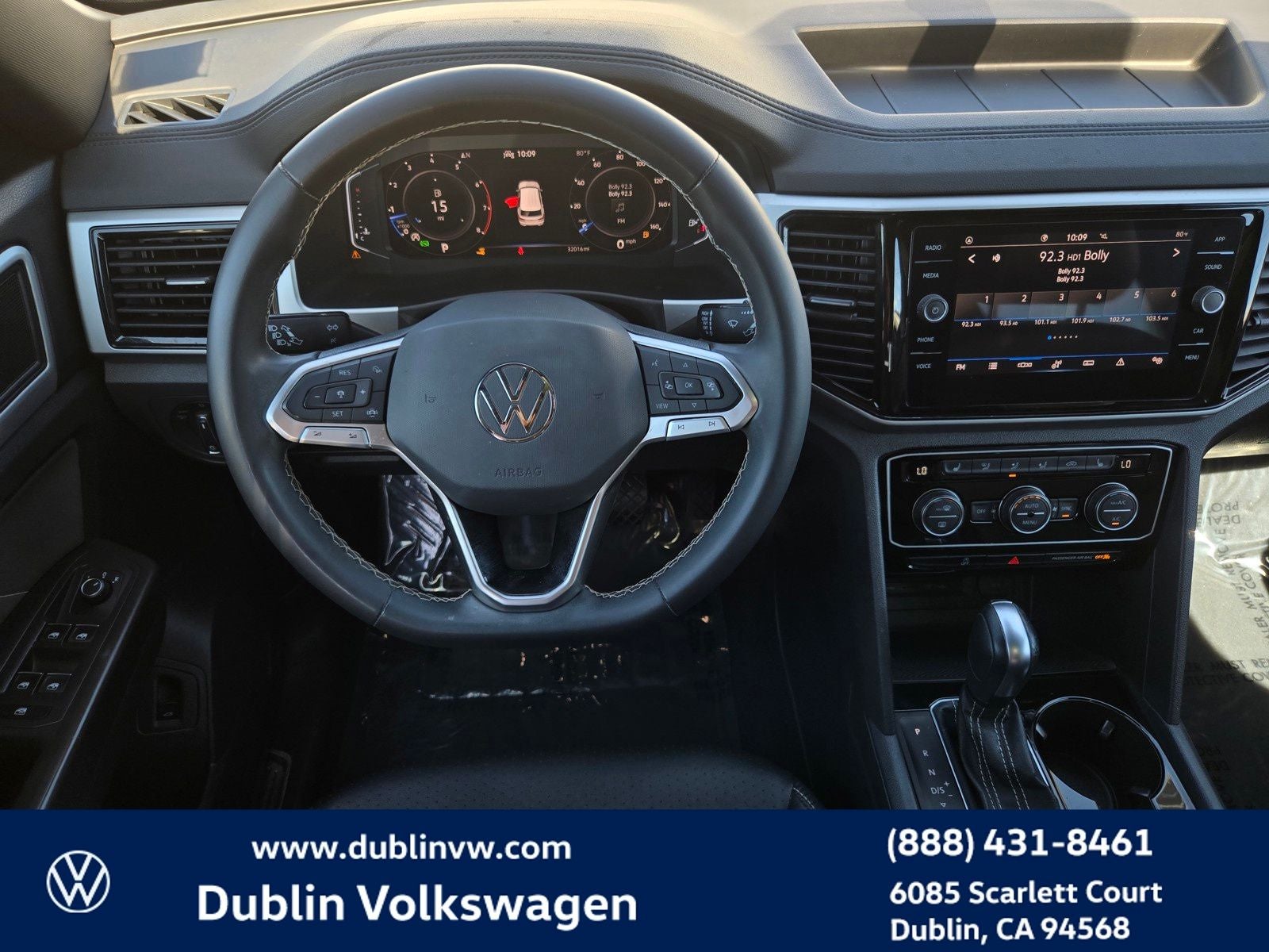 2023 Volkswagen Atlas Cross Sport 3.6L V6 SE w/Technology