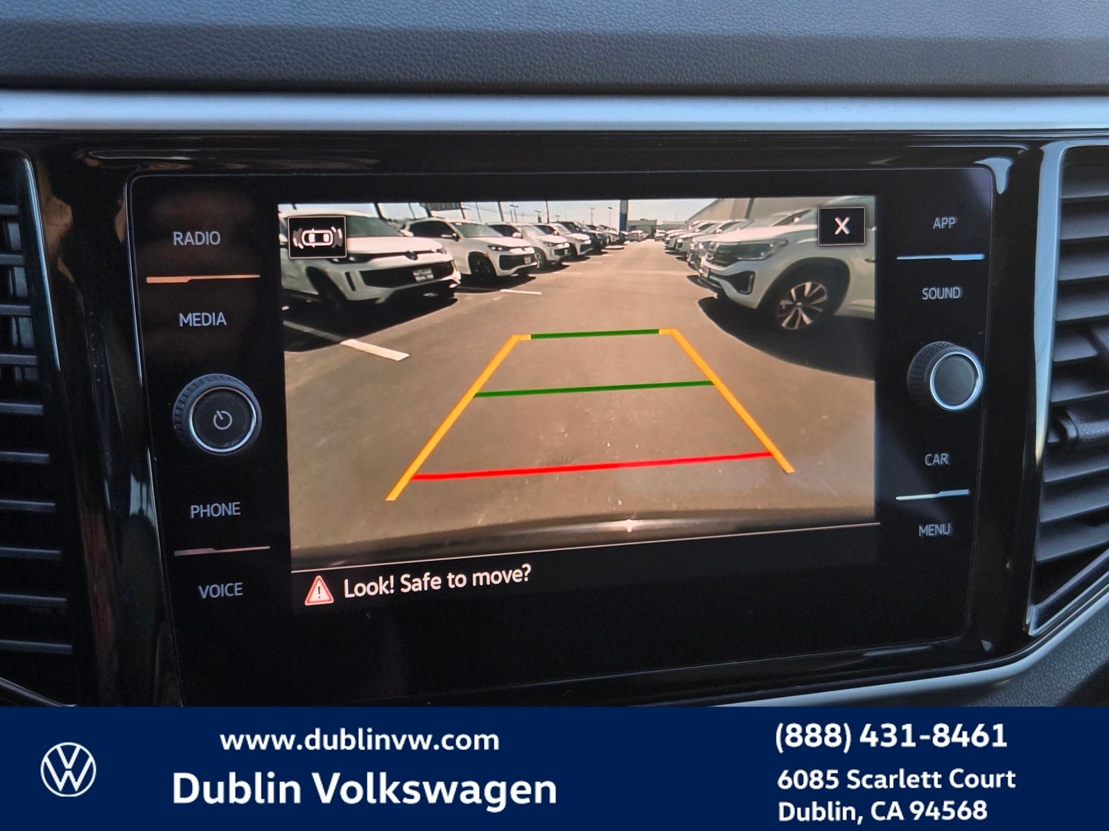 2023 Volkswagen Atlas Cross Sport 3.6L V6 SE w/Technology