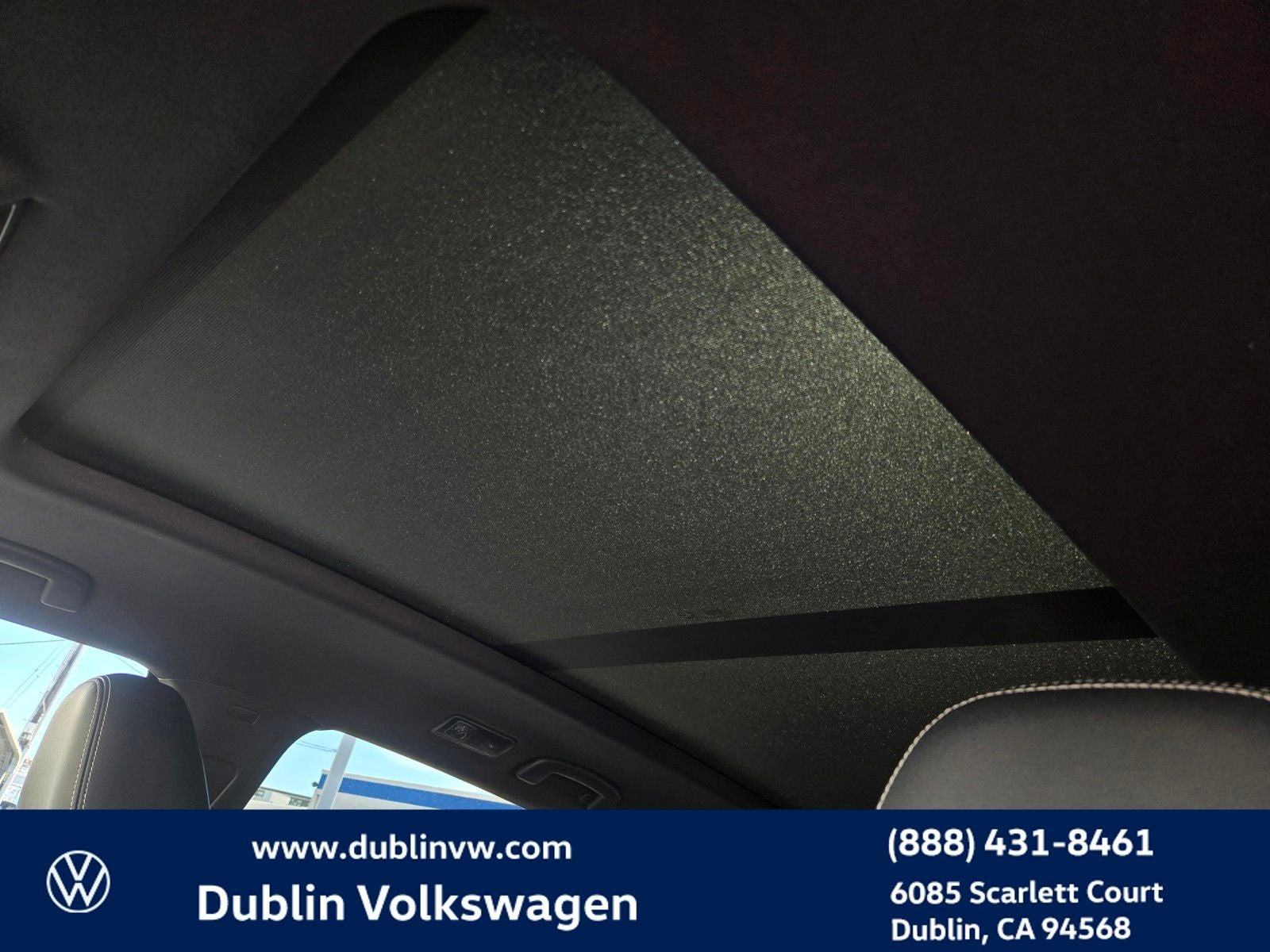 2023 Volkswagen Atlas Cross Sport 3.6L V6 SE w/Technology