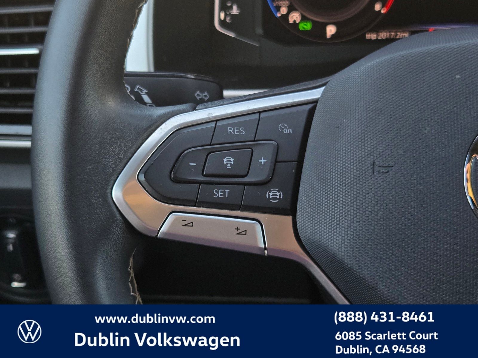 2023 Volkswagen Atlas Cross Sport 3.6L V6 SE w/Technology
