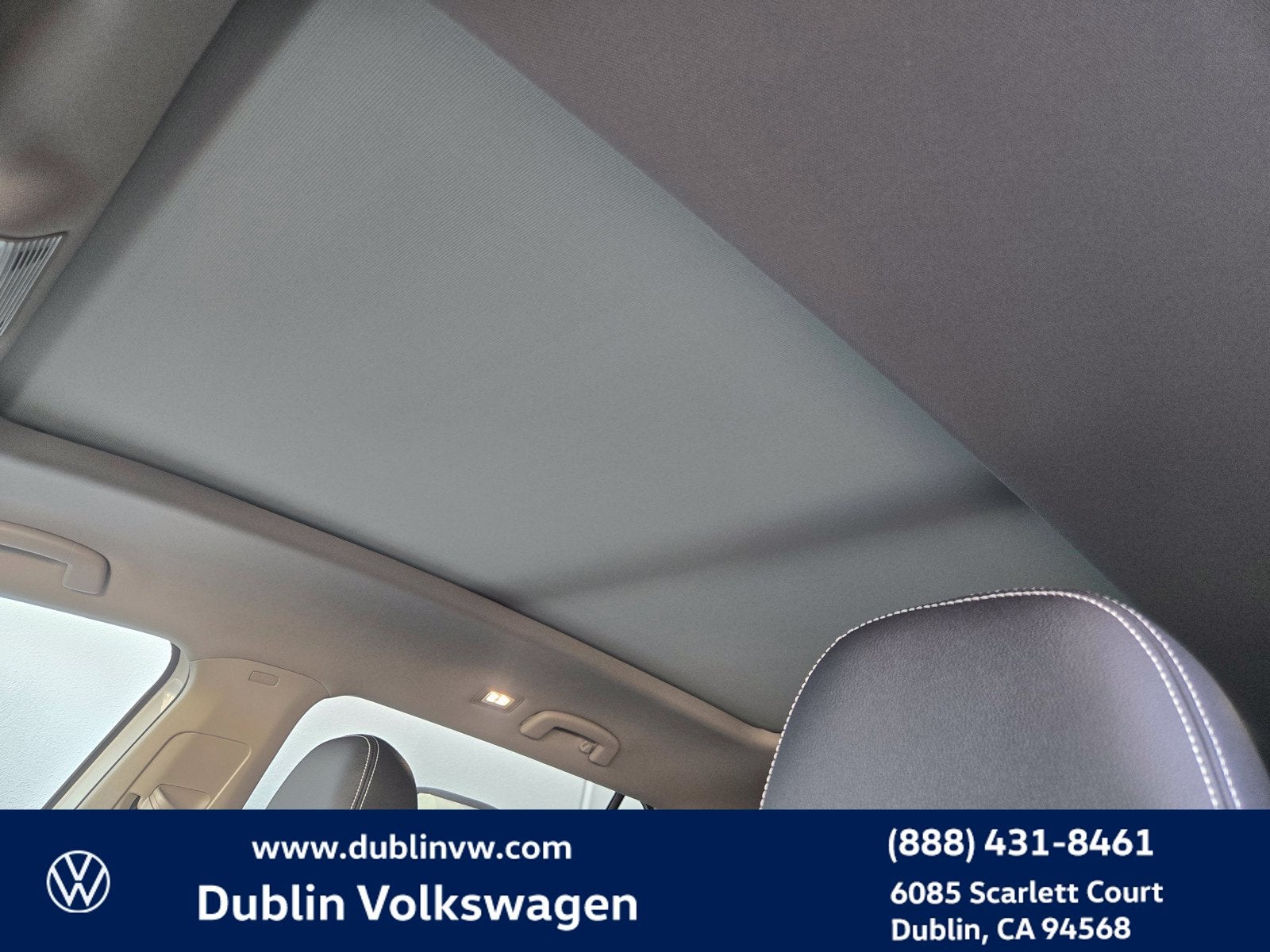 2026 Volkswagen Atlas SE w/Technology