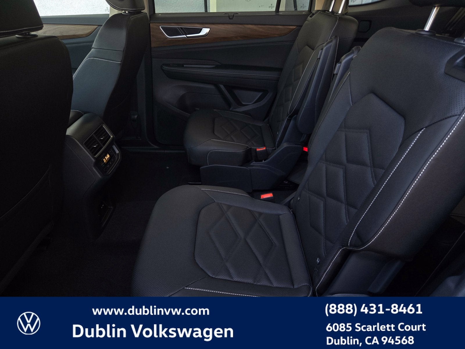 2026 Volkswagen Atlas SE w/Technology