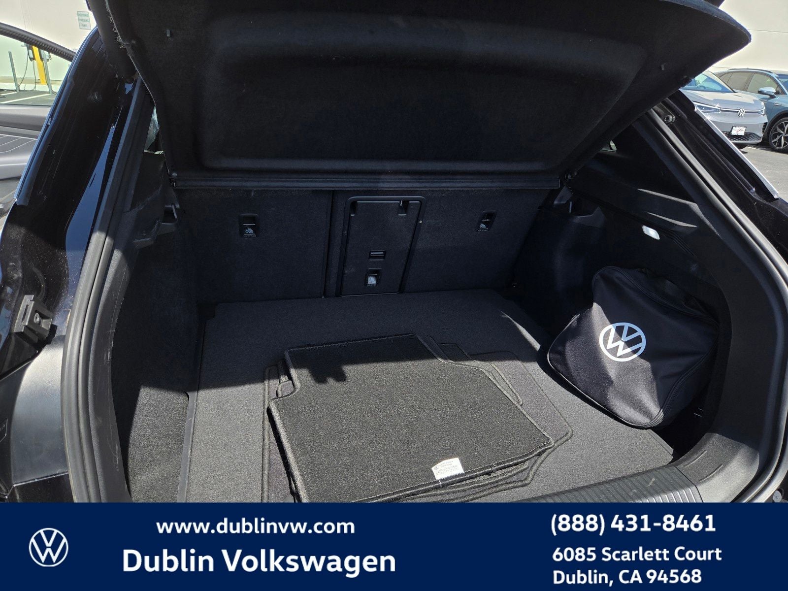 2023 Volkswagen ID.4 Pro S Plus
