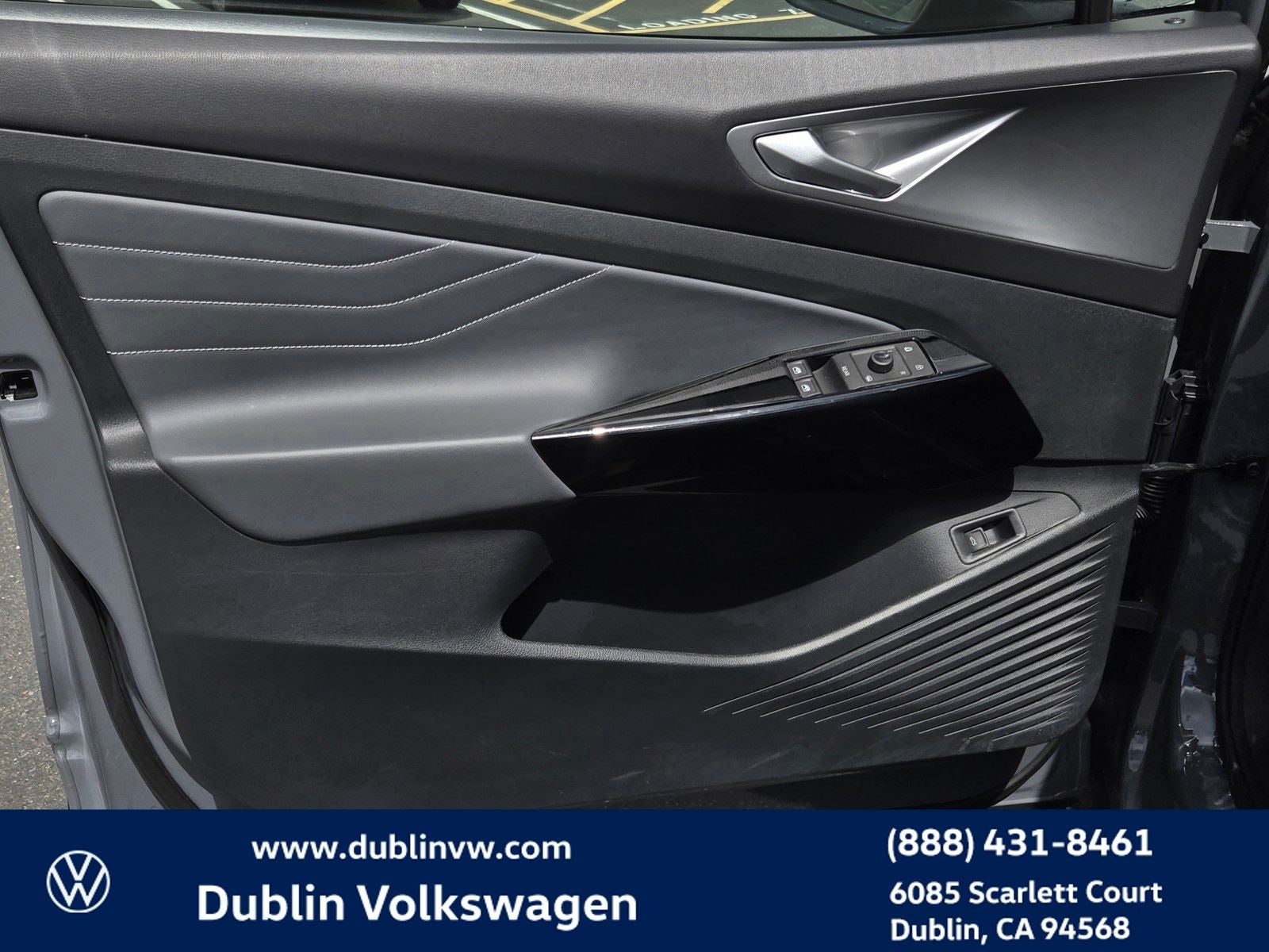 2023 Volkswagen ID.4 Pro S Plus