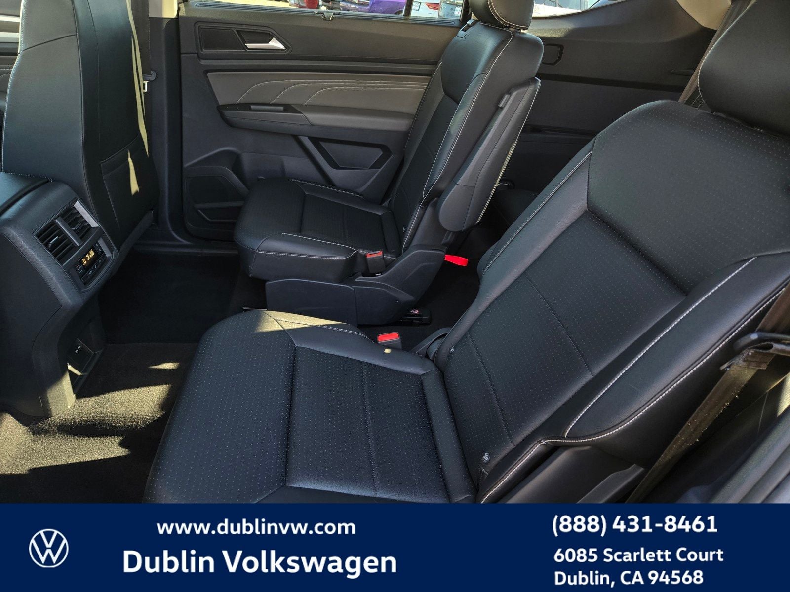 2023 Volkswagen Atlas 3.6L V6 SE w/Technology