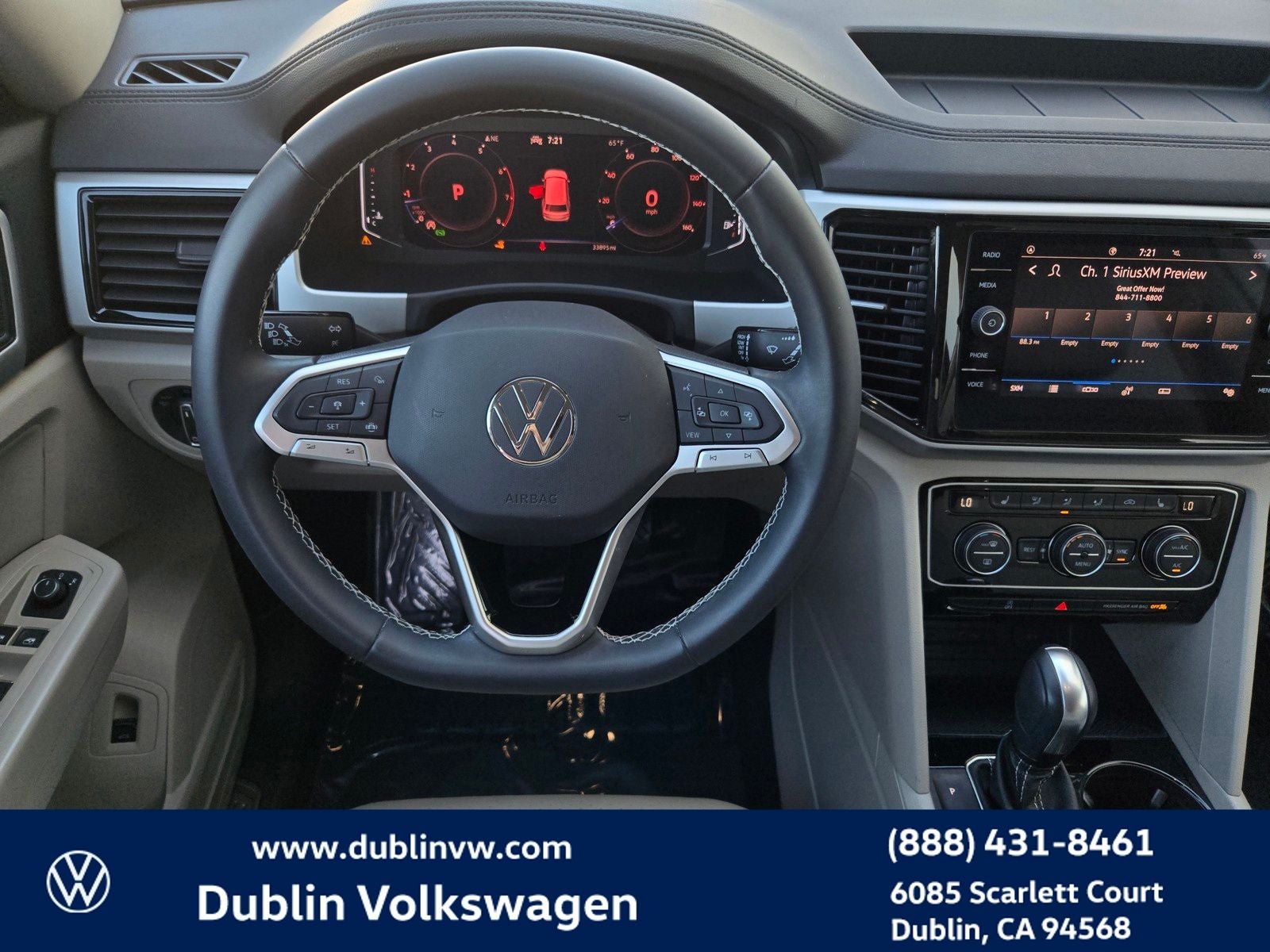 2023 Volkswagen Atlas 3.6L V6 SE w/Technology