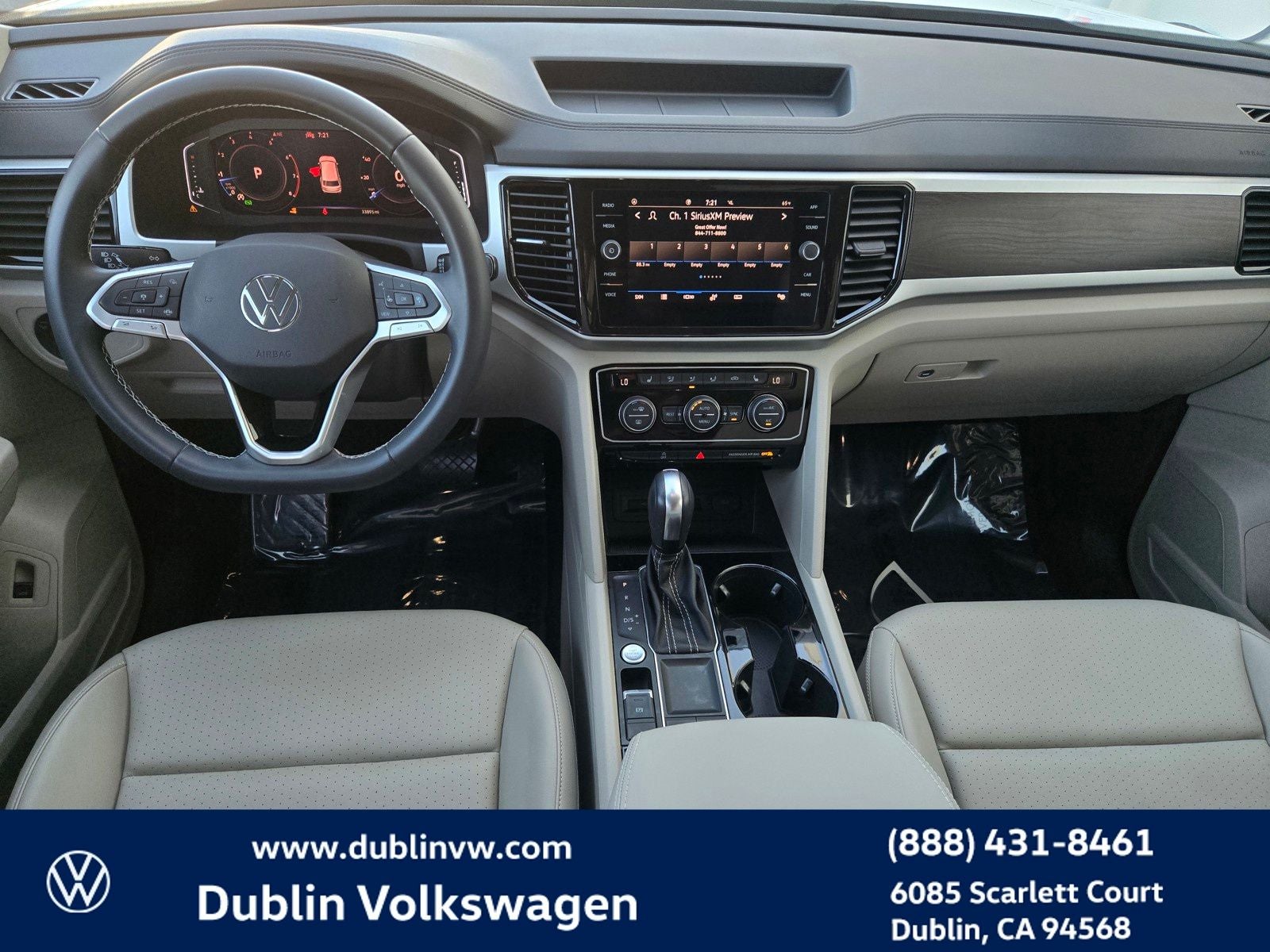 2023 Volkswagen Atlas 3.6L V6 SE w/Technology