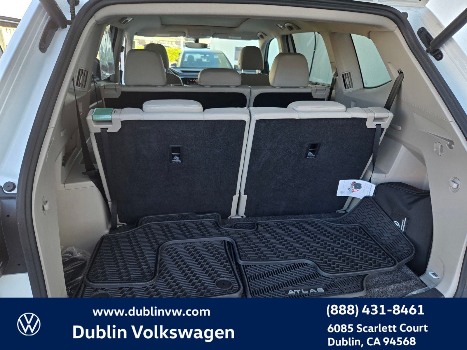 2023 Volkswagen Atlas 3.6L V6 SE w/Technology