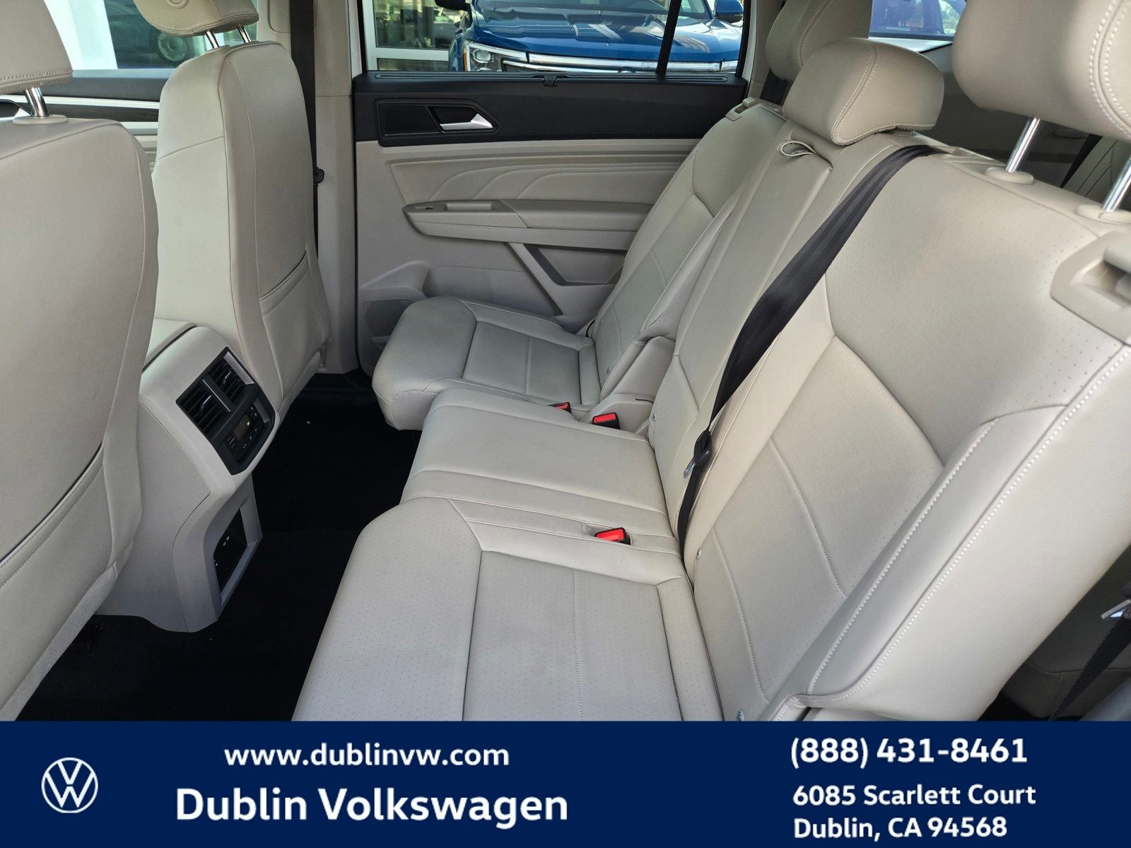 2023 Volkswagen Atlas 3.6L V6 SE w/Technology