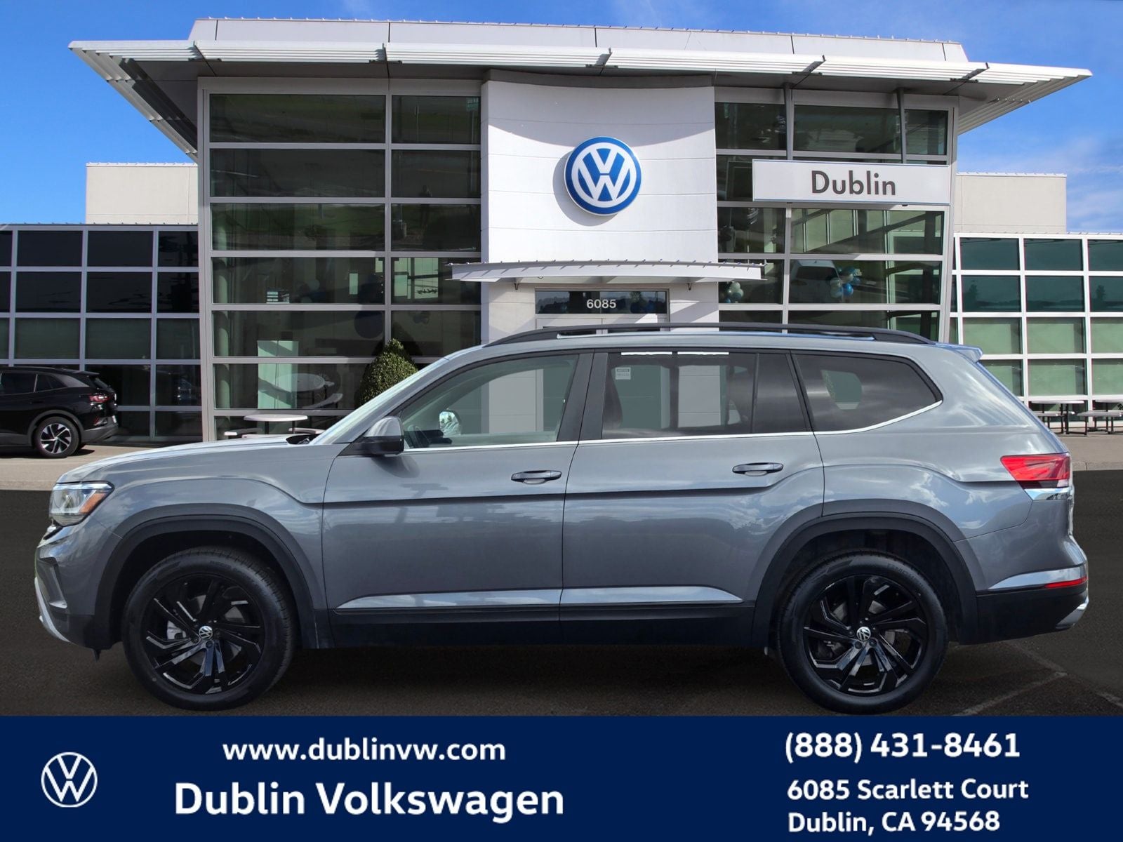 2023 Volkswagen Atlas 3.6L V6 SE w/Technology