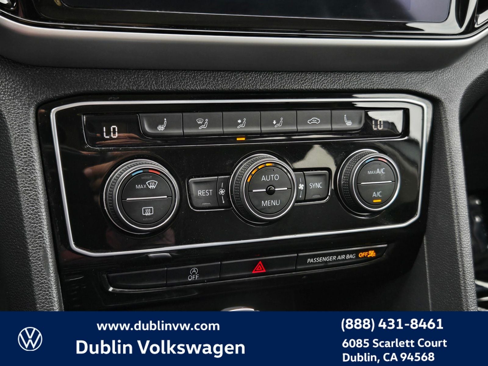 2023 Volkswagen Atlas 3.6L V6 SE w/Technology