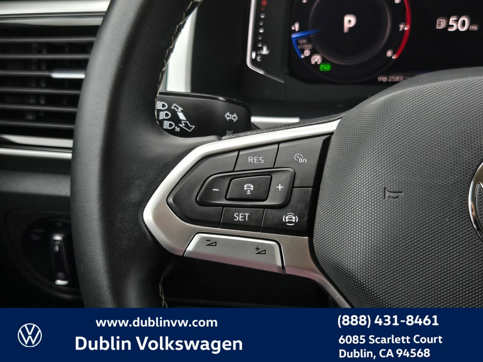 2023 Volkswagen Atlas 3.6L V6 SE w/Technology