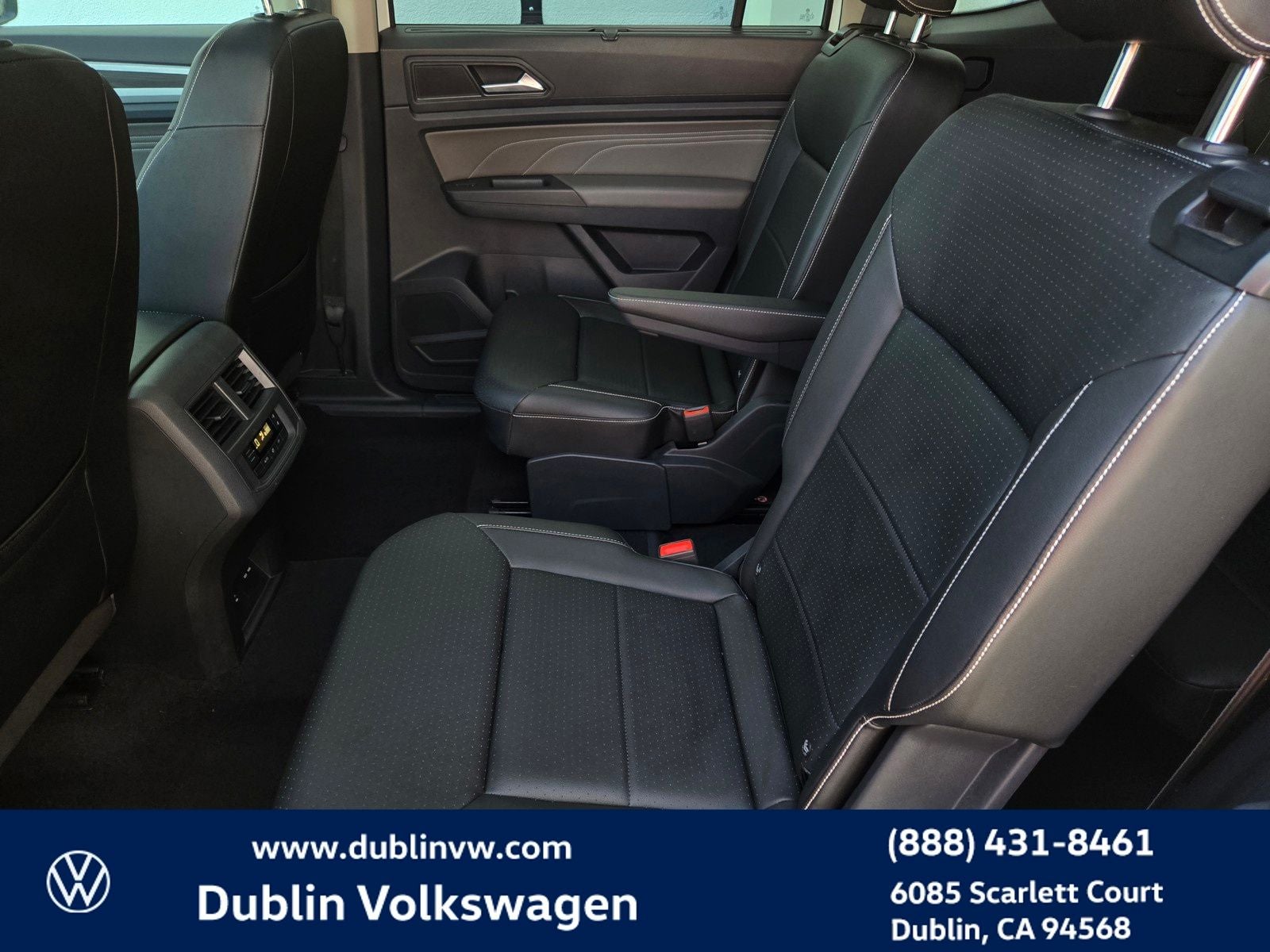 2023 Volkswagen Atlas 3.6L V6 SE w/Technology