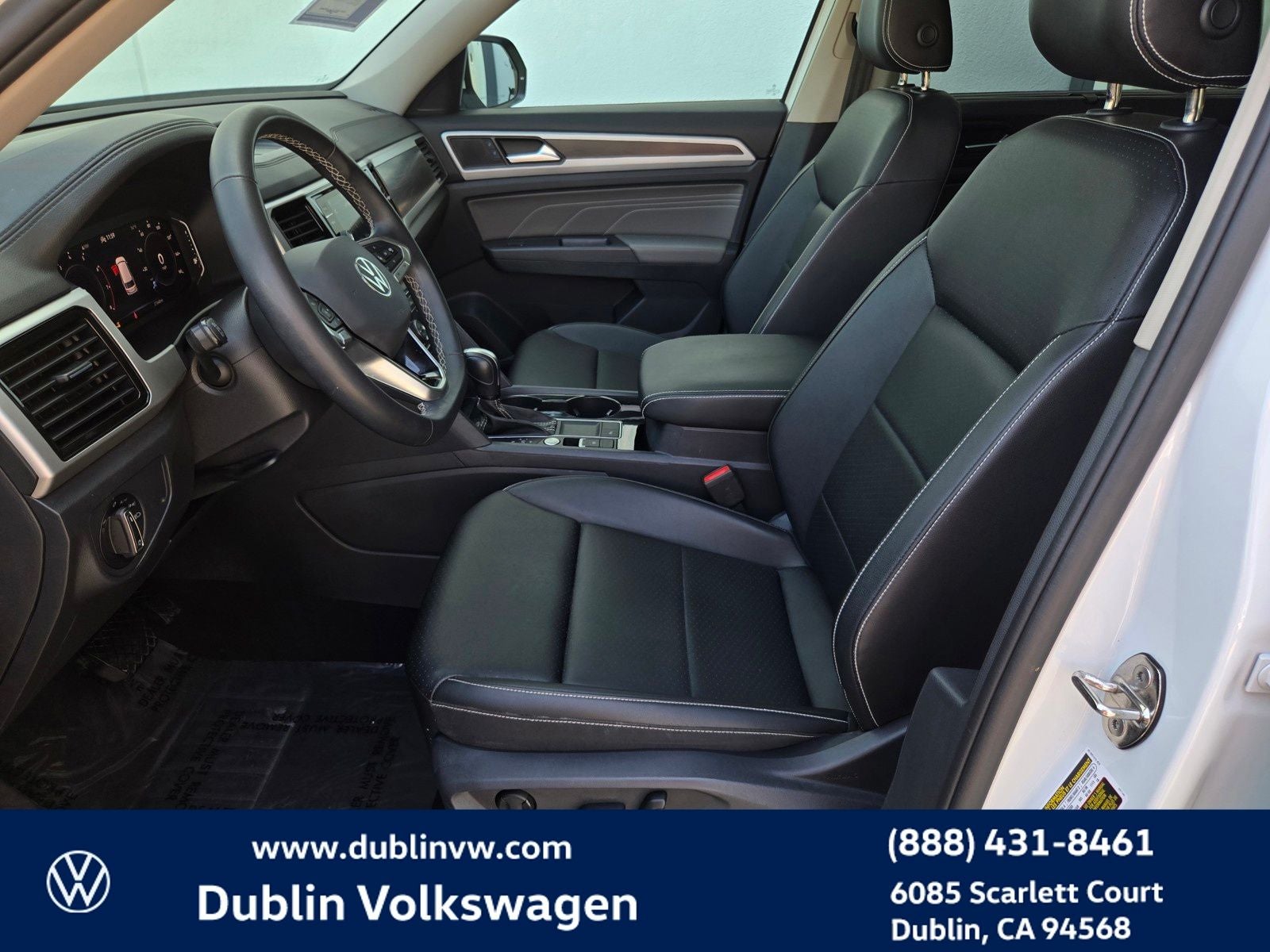 2023 Volkswagen Atlas 3.6L V6 SE w/Technology
