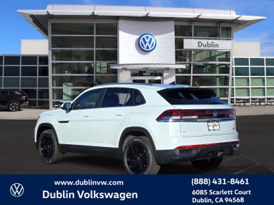 2026 Volkswagen Atlas Cross Sport 2.0T SE w/Technology