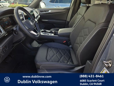 2026 Volkswagen Atlas Cross Sport 2.0T SE w/Technology