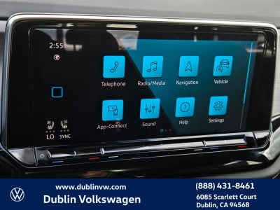 2026 Volkswagen Atlas Cross Sport 2.0T SE w/Technology