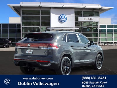 2026 Volkswagen Atlas Cross Sport 2.0T SE w/Technology