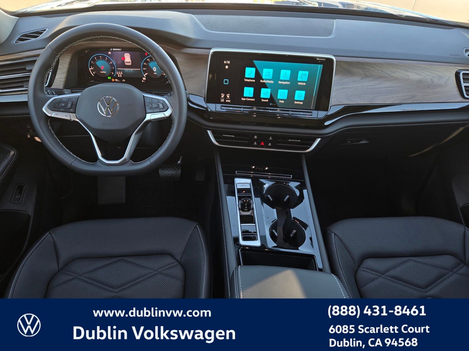 2026 Volkswagen Atlas 2.0T SE w/Technology