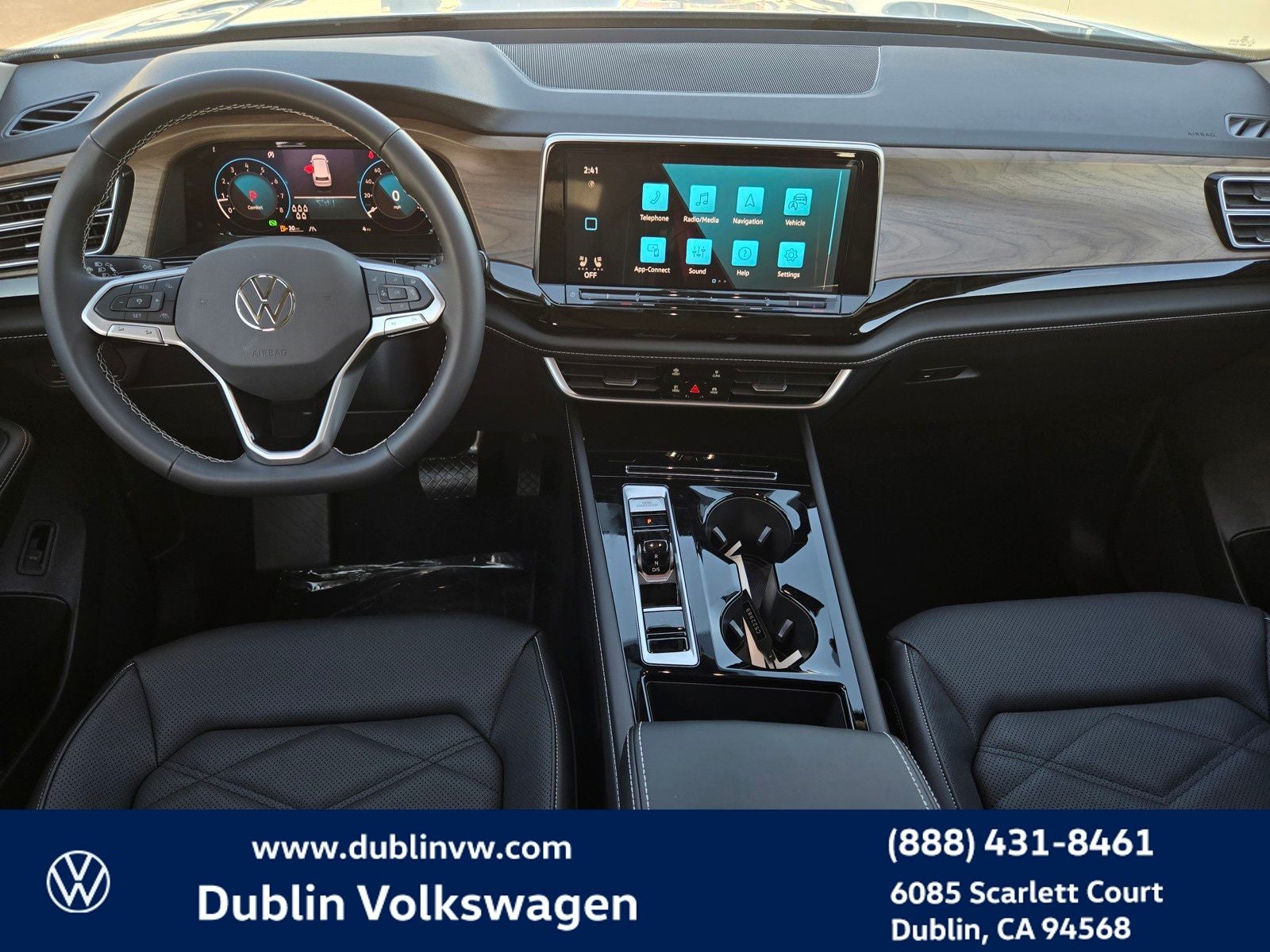 2026 Volkswagen Atlas 2.0T SE w/Technology