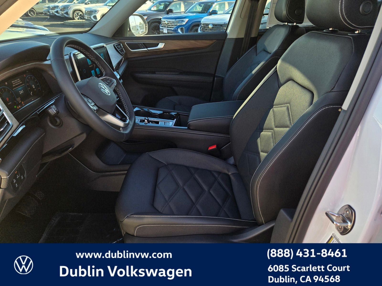 2026 Volkswagen Atlas 2.0T SE w/Technology