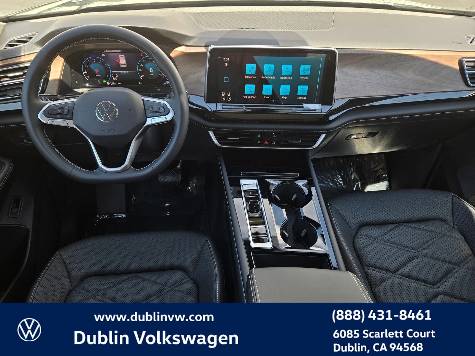 2026 Volkswagen Atlas 2.0T SE w/Technology