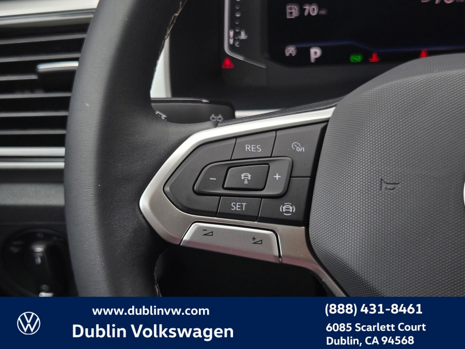 2023 Volkswagen Atlas 3.6L V6 SE w/Technology