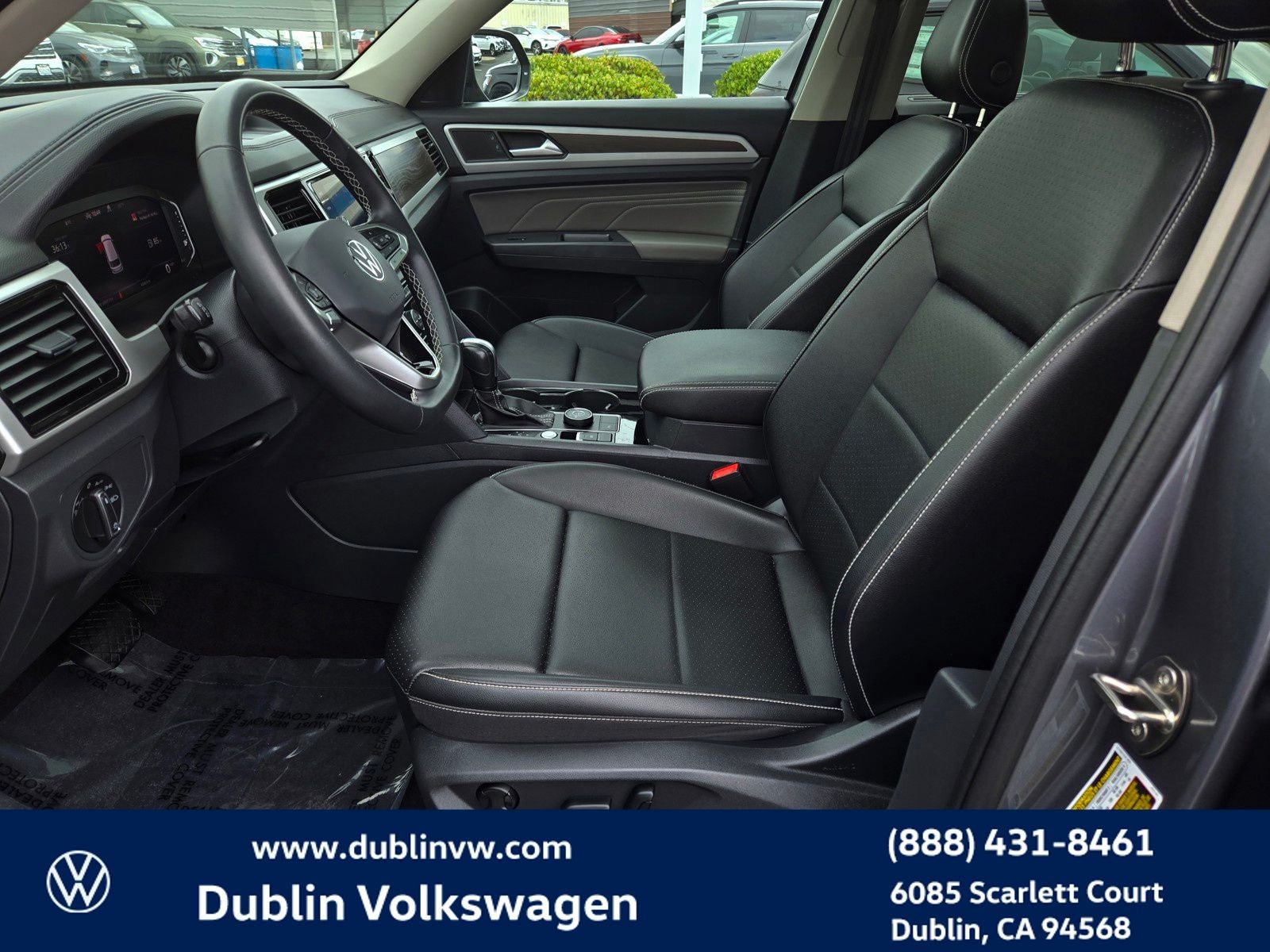2023 Volkswagen Atlas 3.6L V6 SE w/Technology