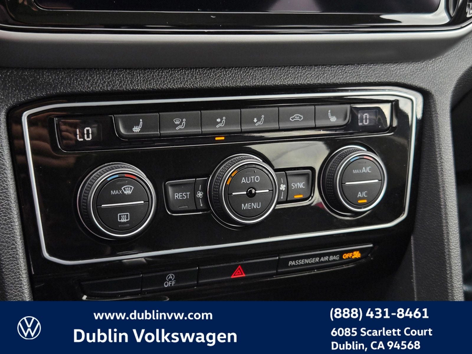 2023 Volkswagen Atlas 3.6L V6 SE w/Technology